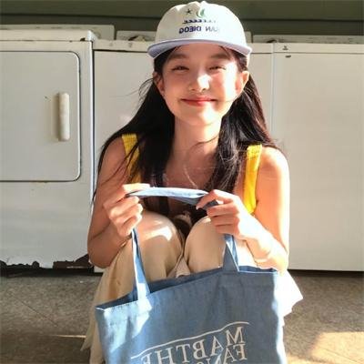 家有蛇仙美貌妻